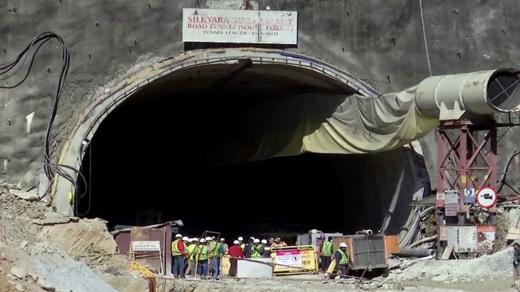 Tunnel Collapse