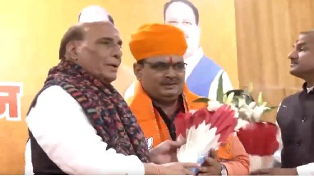 Rajasthan CM designate offer prayers at Sanga baba temple,will take oath on December 15