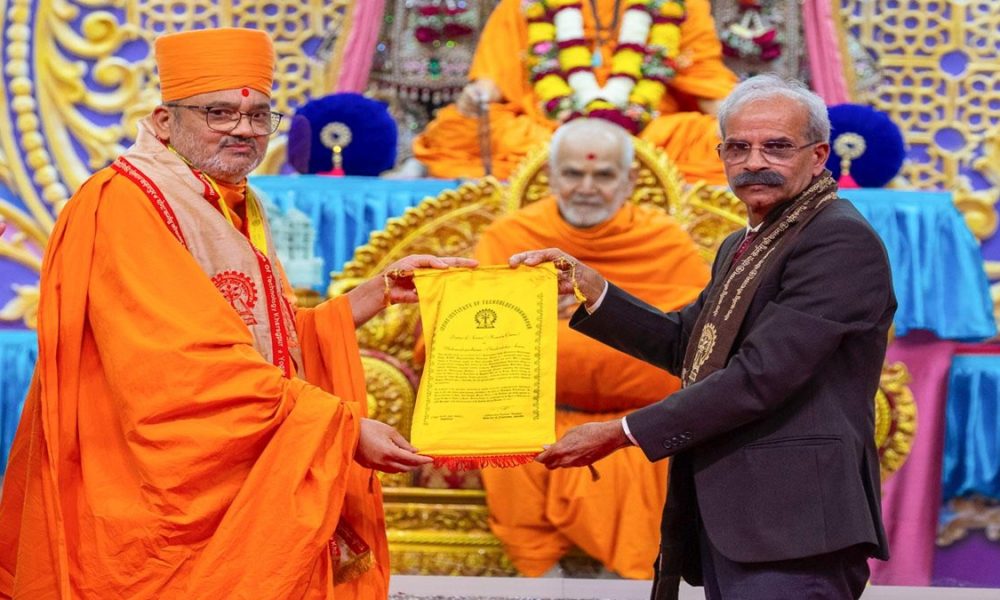 BAPS scholar awarded 2 honorary degrees for profound contribution to Sanskrit literature & Vedic science