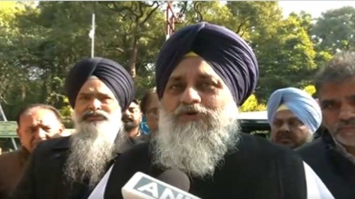 Shirmoni Akali Dal chief meets Uttarakhand CM Dhami, raises two issues concerning native Sikhs