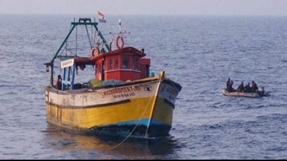 Six Indian fishermen detained by Sri Lankan Navy; second incident within a week
