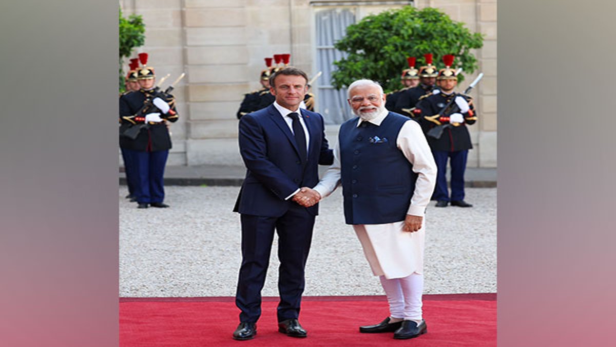 French President Emmanuel Macron invited as Chief Guest to India’s 2024 Republic Day celebrations