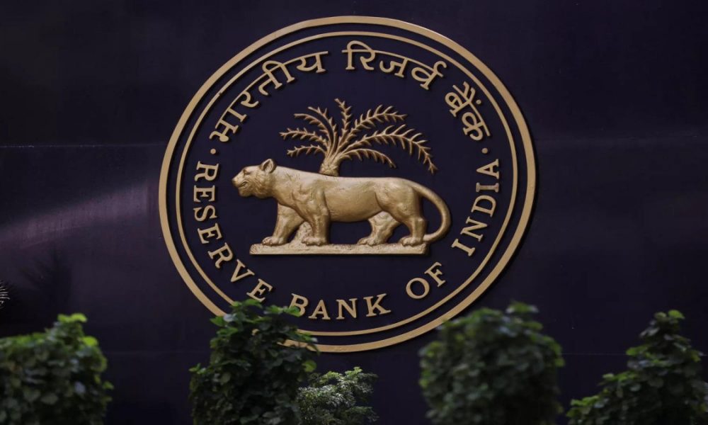 RBI leaves repo rate unchanged for sixth straight occassions