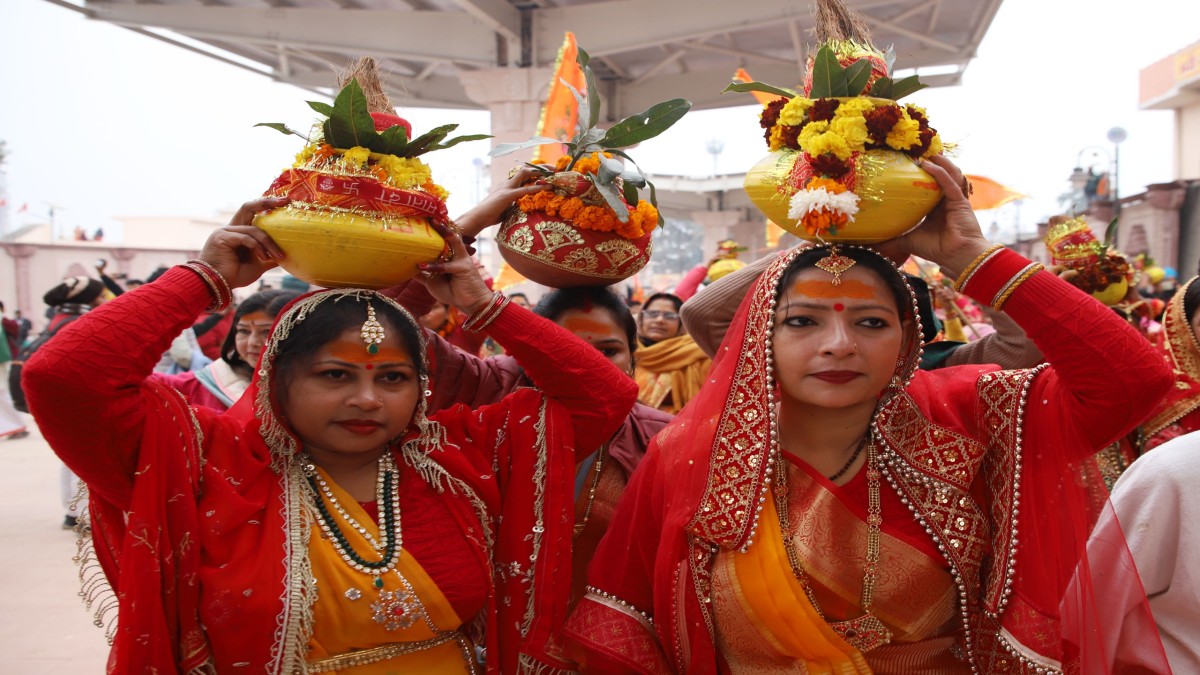 Women take out’Jal Kalash Yatra’ in Ayodhya