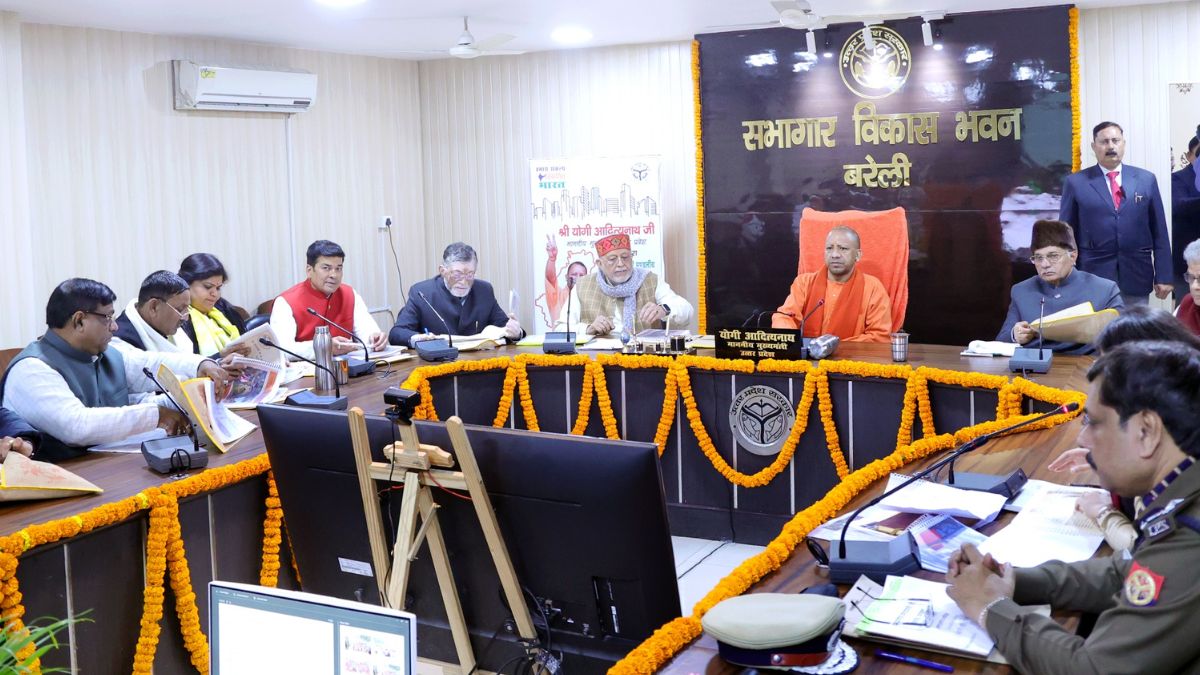 CM Yogi launches 170 projects worth Rs 3,405 crore under Viksit Bharat Sankalp Yatra in Bareilly