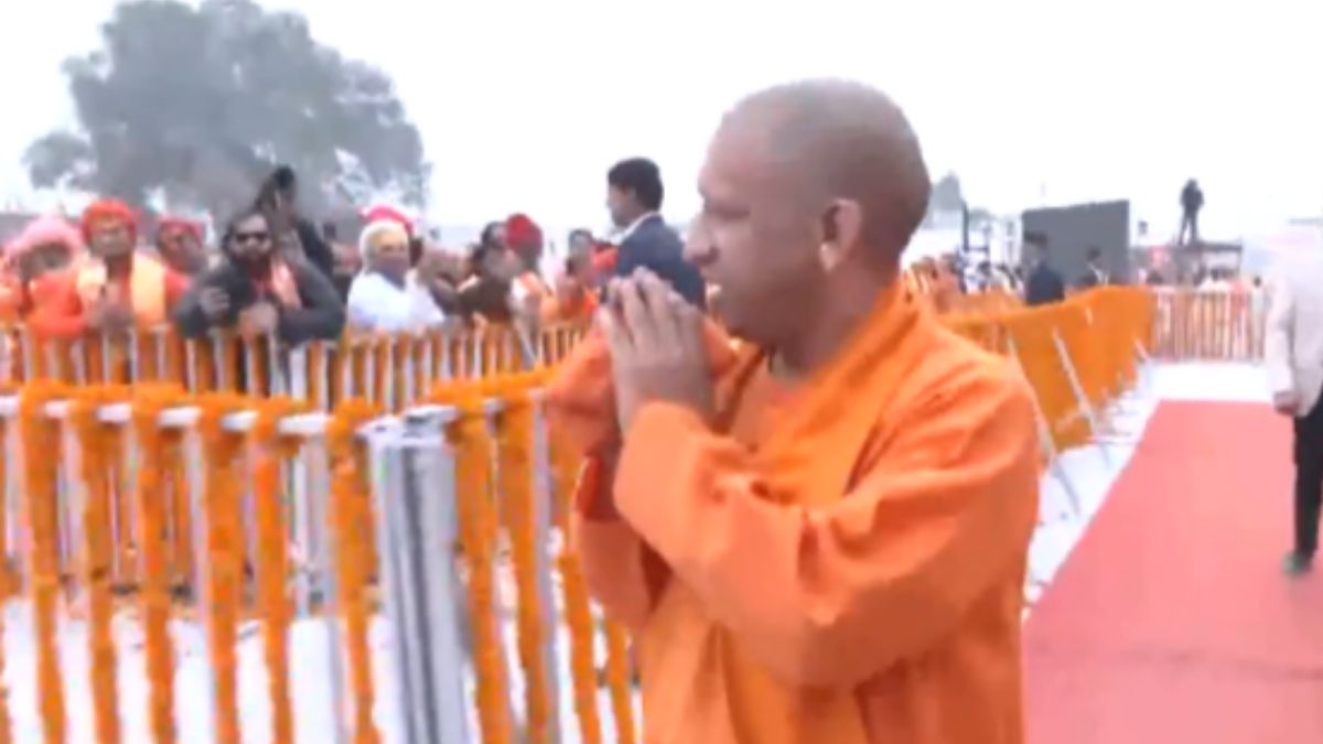 “Amazing, unforgettable, supernatural moment”: Yogi Adityanath greets people on reaching Shri Ram Janambhoomi Mandir