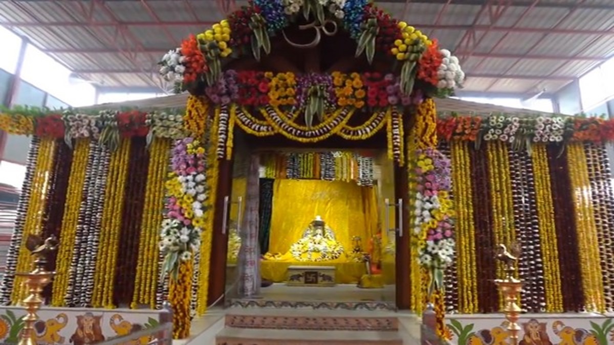 Special guests attending ‘Pran Pratishtha’ to receive  sacred ‘Ram Raj’ as gift