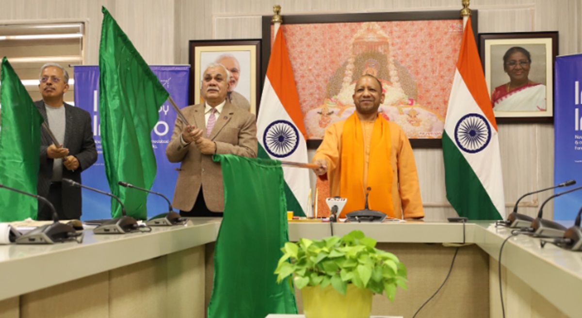 CM Yogi launches Indigo’s air service between Ayodhya & Ahmedabad