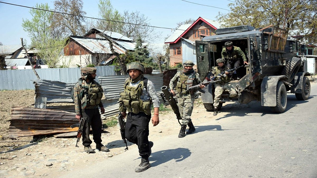 Encounter underway between security forces, terrorists in J-K’s Shopian