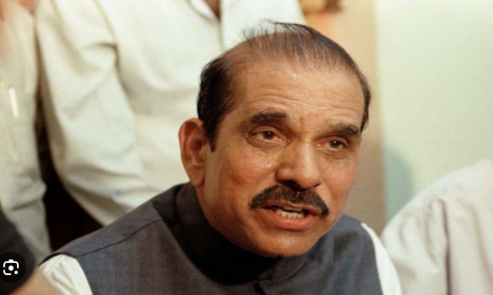 Who was Dr Manohar Joshi, Former Maharashtra CM who died of Cardiac Arrest?