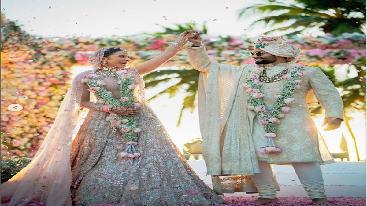 Rakul Preet looked like an angelic bride in a pastel floral lehenga designed by Tarun Tahiliani