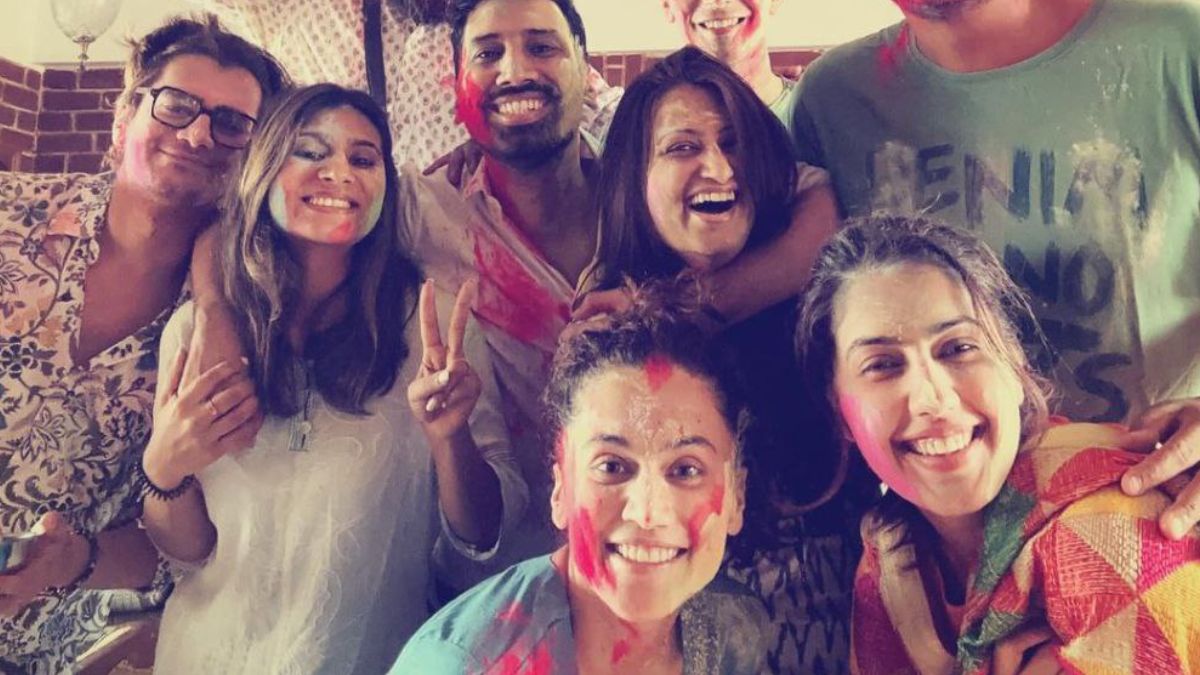 Taapsee Pannu marriage: Dunki actress’ Holi pictures in Sindoor go viral amid wedding rumors with Mathias Boe, netizens react