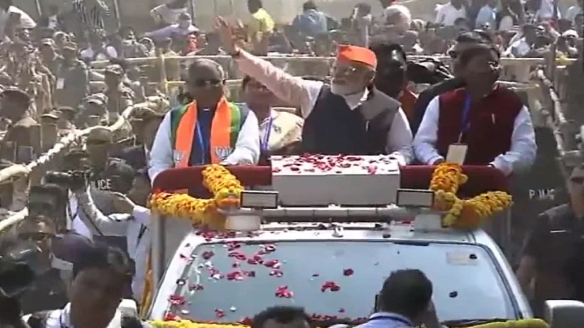 PM Modi holds roadshow in Jharkhand’s Dhanbad