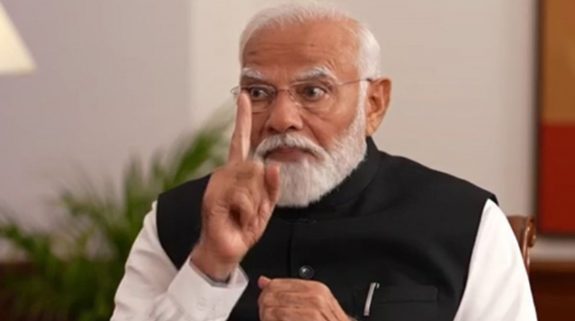 “Kisi ko darne ki zaroorat nahin hai”, PM Modi says he is focused on making India developed by 2047