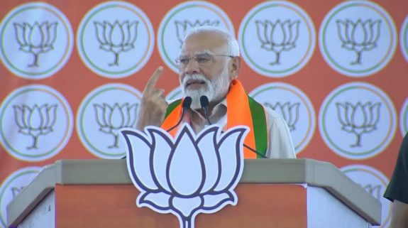 “Corrupt will have to go to jail, this is Modi’s guarantee…”: PM Modi hits out at opposition in Bastar rally