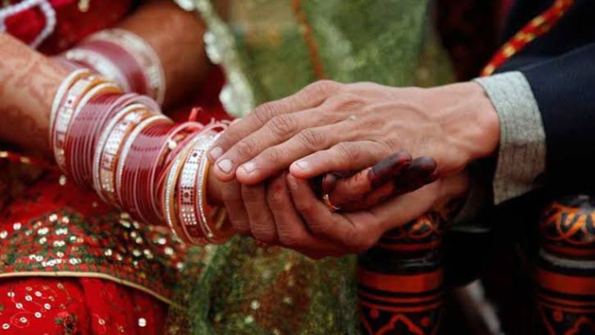 Video of Bihar man marrying his own mother-in-law goes viral, netizens say, “Kya log hain…”