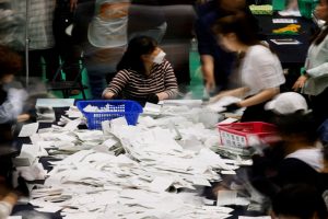 South Korean Opposition set for landslide victory in parliamentary elections