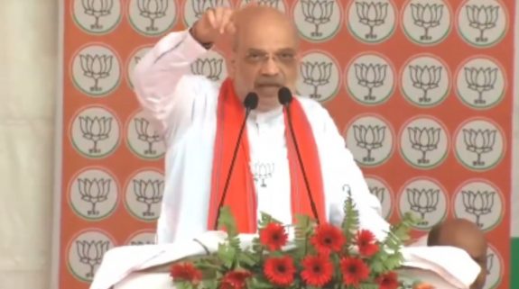 “Rahul Baba will not even cross 40 seats; Akhilesh not even 4”: Amit Shah’s poll prediction