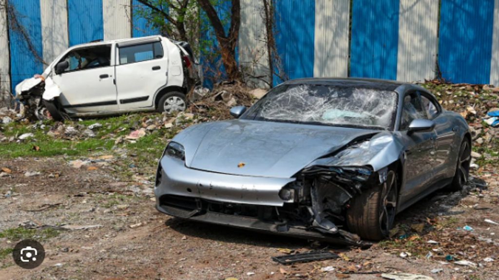 Pune Porsche Crash