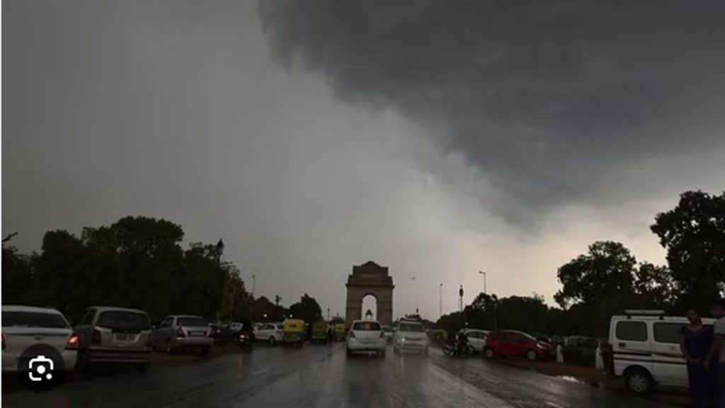 Thunderstorm in delhi