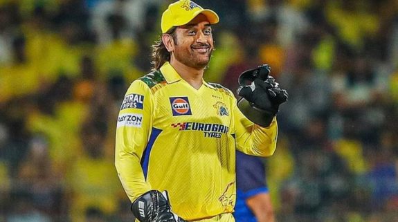Video: MS Dhoni tells why he prefers Instagram & dislikes ‘X’ says, “Why do I need to be there…?”