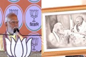 “We worship our Mother…365 days a year”: Mother’s portrait brings smile on PM Modi’s face in Hooghly