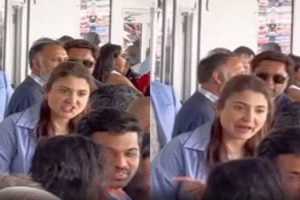 Anushka Sharma spotted indulging in war of words during India Vs Pak T20 World Cup