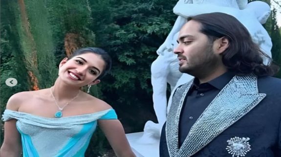 Radhika Merchant turns princess in blue Versace Gown in the Italian Cruise Party