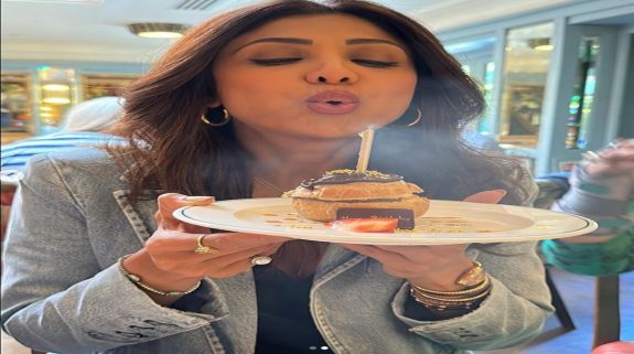 Shilpa Shetty Birthday: A Sneak Peek at her early life, career and films