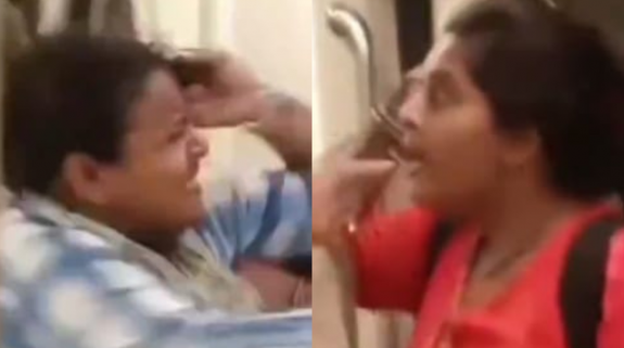 Video of women physically fighting each other brutally inside Delhi Metro goes viral, Netizens say, “Narishakti…” 