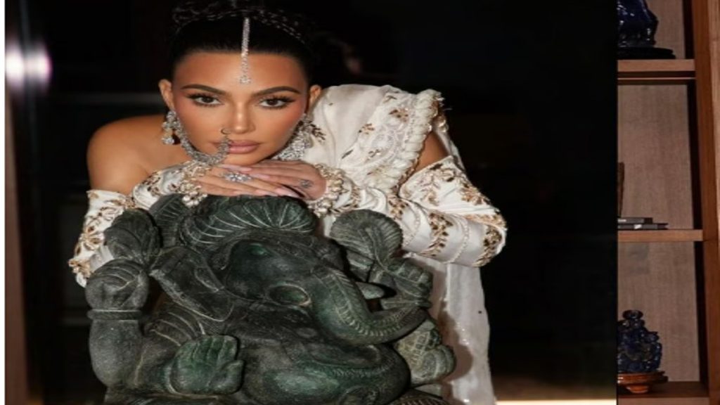 Kim kardashian with Lord ganesha