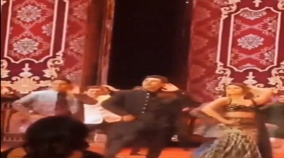 Alia Bhatt, Ranbir Kapoor groove to ‘Show me the thumka’ at Anant Ambani-Radhika Merchant Sangeet Ceremony