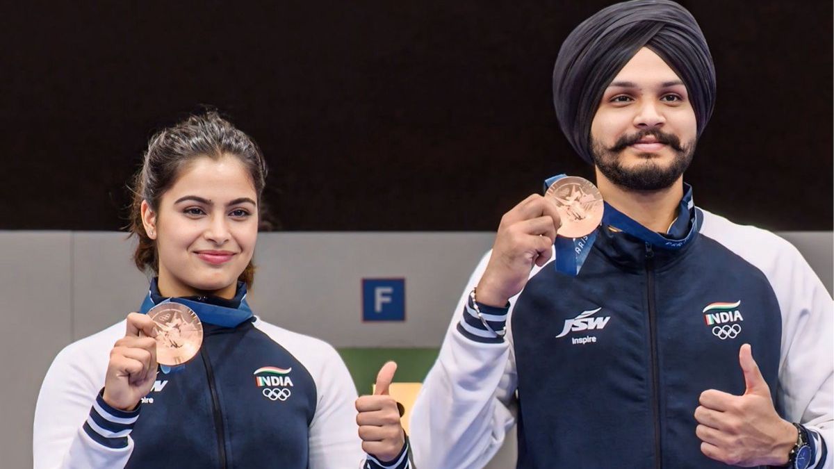 Watch: PM Modi calls Sarabjot Singh after Bronze medal win in the Paris Olympics 2024; video viral on Instagram