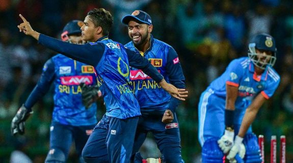 Sri Lanka secured a bilateral series victory against India in ODI after 27 years!