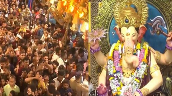 Ganesh Chaturthi 2024: Devotees queue up in large numbers at Lalbaugcha Raja in Mumbai for darshan