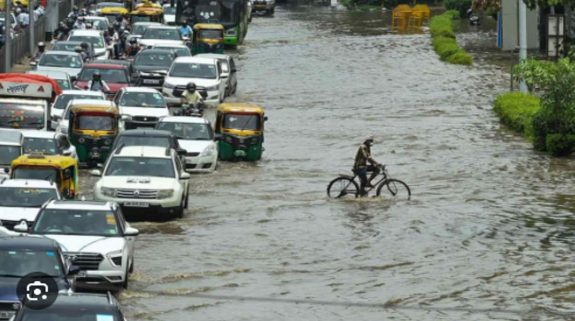 Rain lashes Delhi, several parts of North India to get heavy rain till September 14