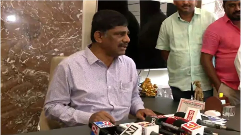 Congress's DK Suresh