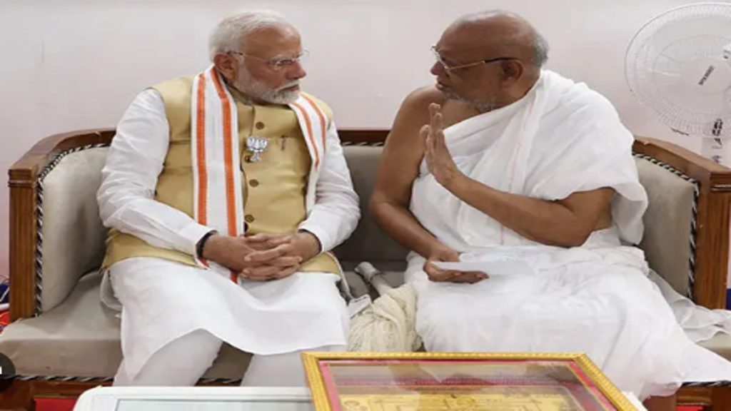 PM at swami narayan temple