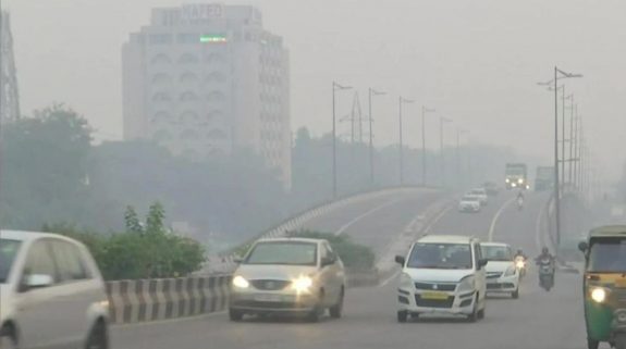 NDMC announces installation of “Mist Sprayers” on electric poles to combat air pollution