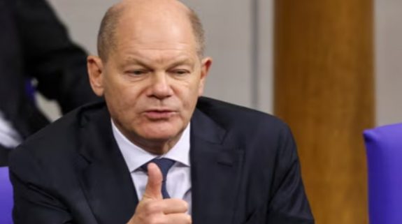 German Chancellor Olaf Scholz loses confidence vote triggering snap elections