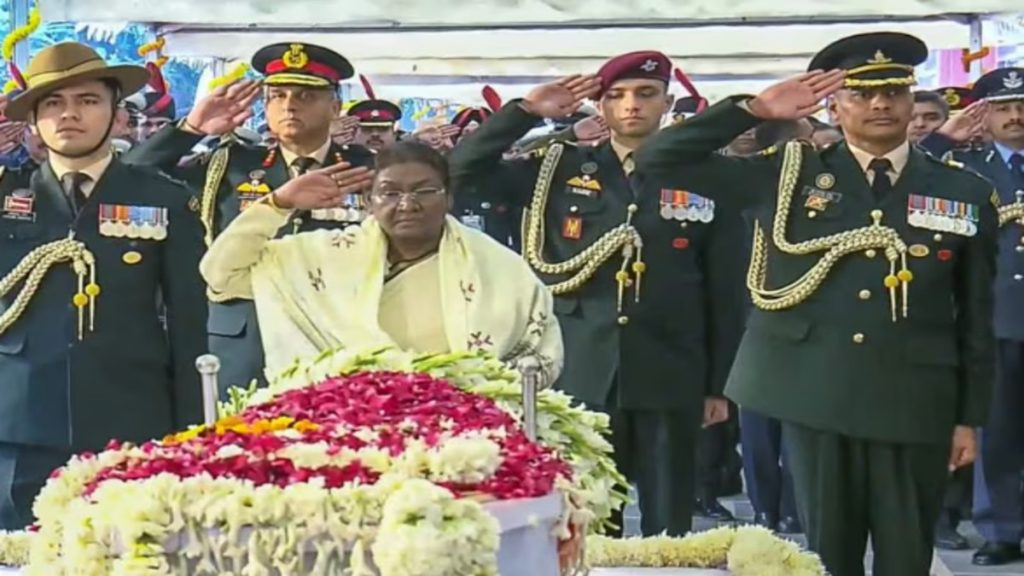 Manmohan laid to rest