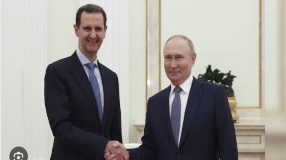 Syria crisis: Russia grants asylum to Assad and family, calls for UN-mediated talks