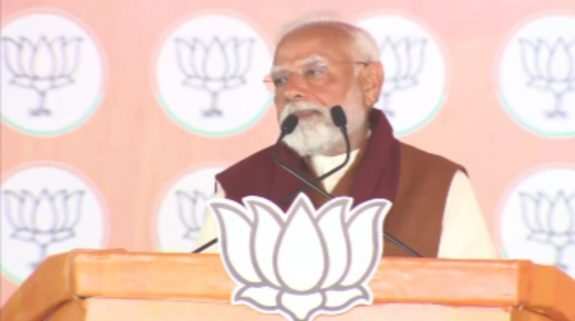 “AAP-da people have made Delhi ATM for their politics, strict will be taken against corruption”: PM Modi in Dwarka rally