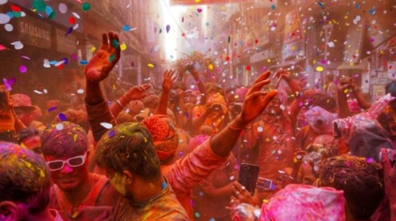 Holi 2025: Significance, Date, Here’s all you need to know about the festival of Colors!!