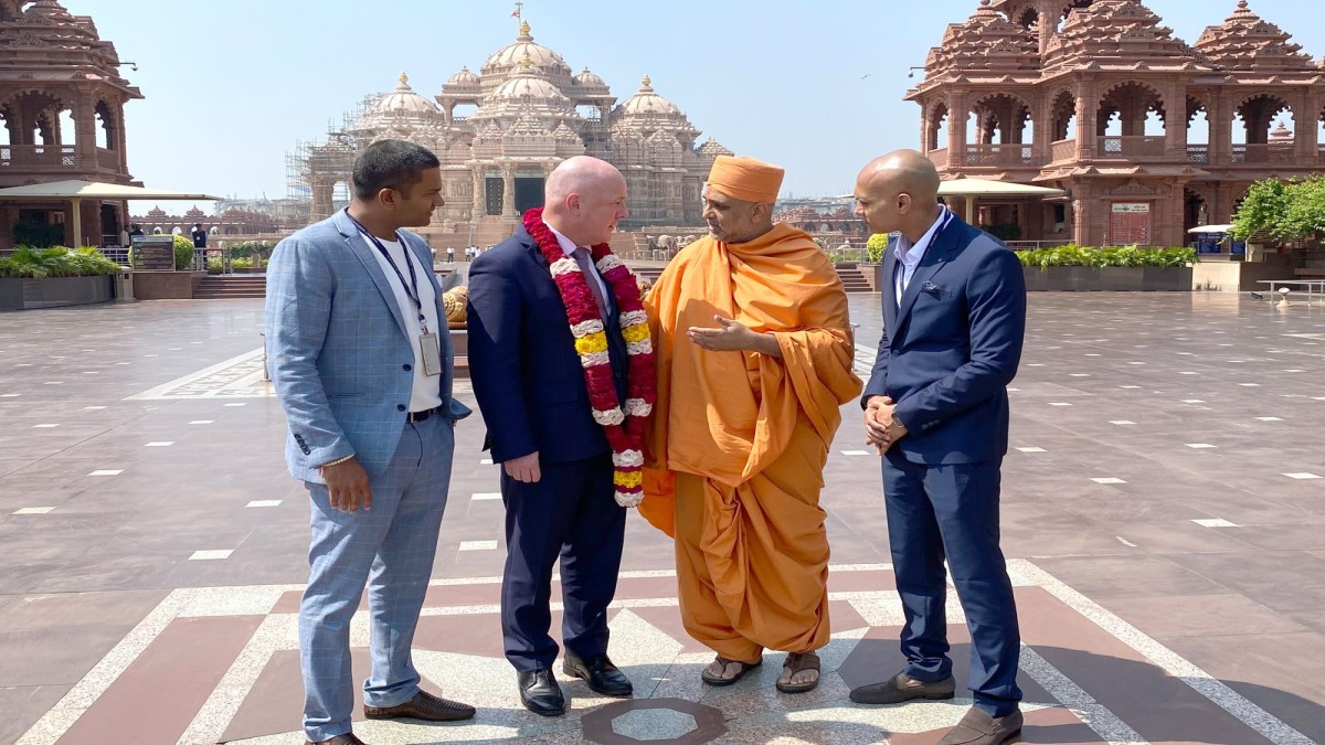 New Zealand Prime Minister Christopher Luxon Visits BAPS Swaminarayan Akshardham