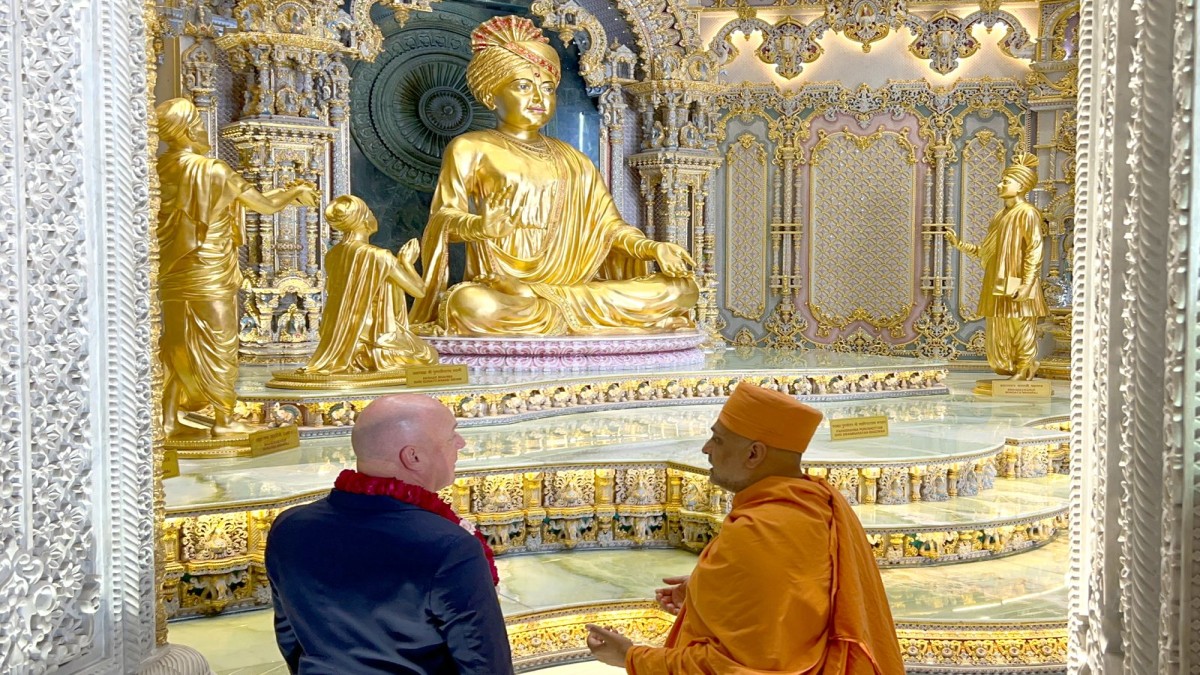 New Zealand Prime Minister Christopher Luxon Visits BAPS Swaminarayan Akshardham