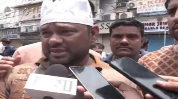 “Fire located at rear end of building”: Eyewitness on Hyderabad Gulzar Houz fire