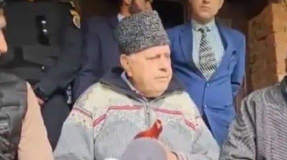 “Kashmir was and will always be a part of India”: Farooq Abdullah after meeting tourists in Pahalgam