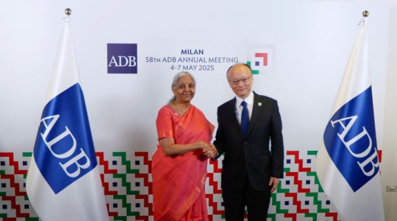 India demands Italy cut financing to Pakistan