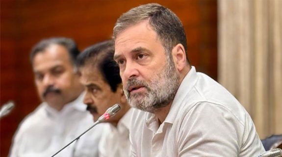 “Country will run not by fear, but truth”: Rahul Gandhi on detention of Gujarat Samachar co-founder Bahubali Shah
